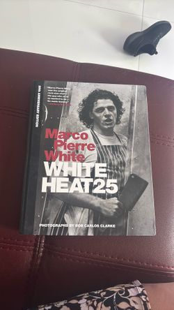 Marco Pierre white heat 25 book