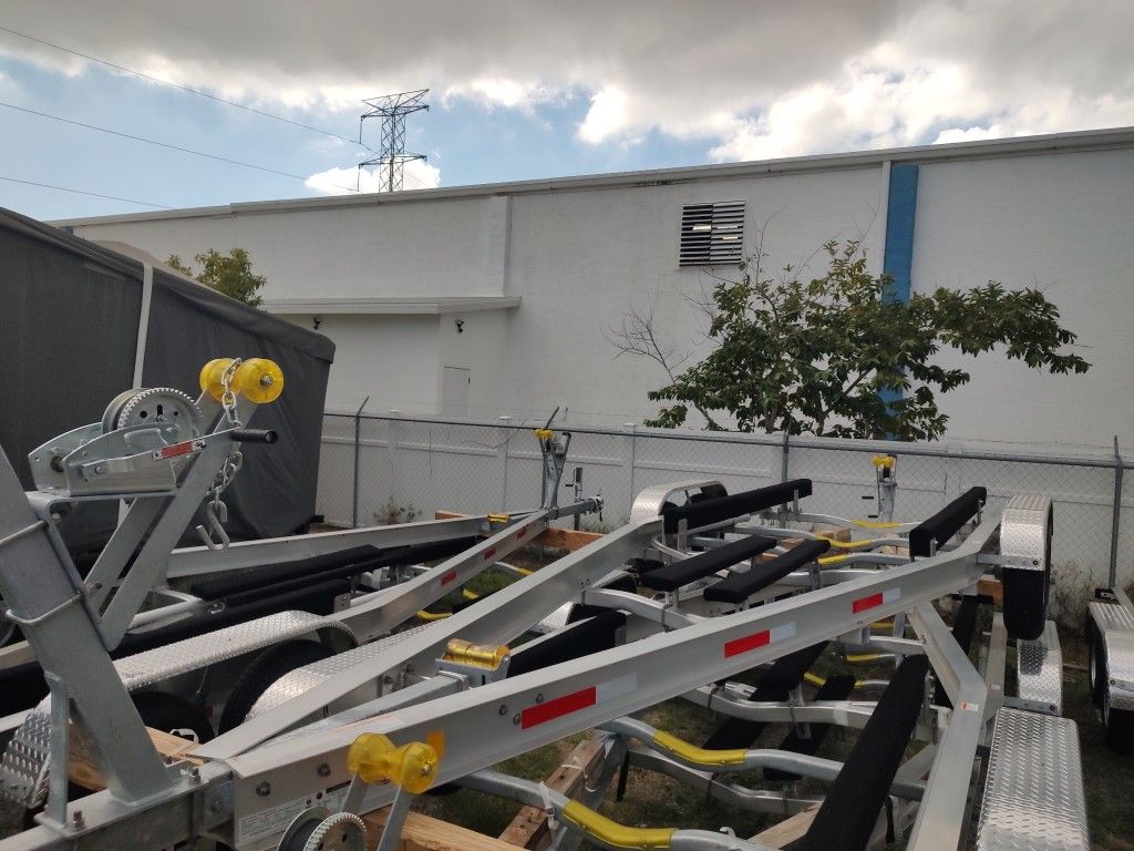 2026 (NEW) Aluminum Dual Axle Trailer (for boats 21-24 ft)