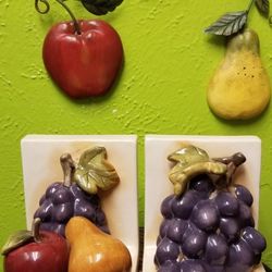 Home Interiors  Porta Libros  De  Coracion De Frutas ASKING  FOR  PRICE  THANK  YOU