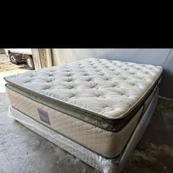 Full Organic Elite Superior Hybrid Cool Gel Memory Foam Pillow Top 14inch Mattress!!