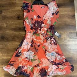 Brand new woman’s Tommy Hilfiger pink floral dress up for sale 