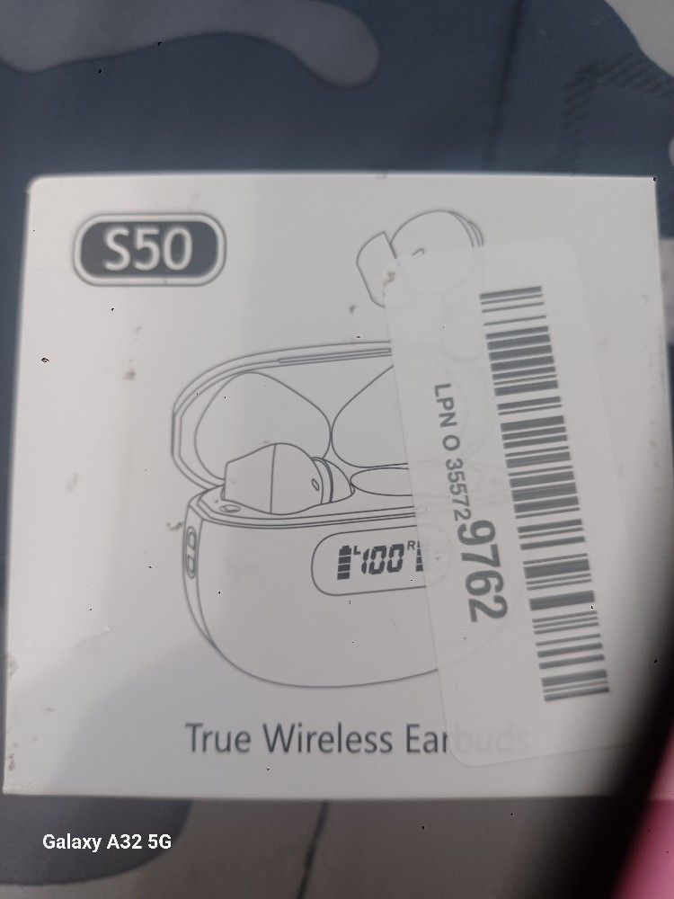 Earbuds