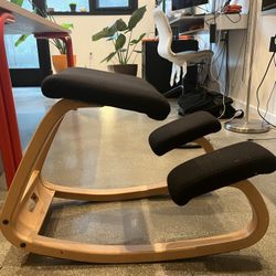 Varier Kneeling Desk Chair