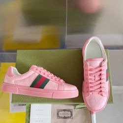 Beautiful Gucci Shoes 