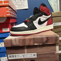 Air Jordan 1 High “Black Toe Reimagined” size 6.5