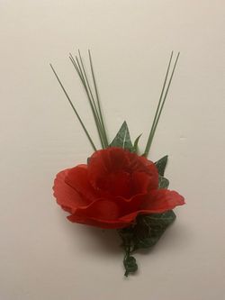 Handmade Women's & Men's Boutonniere's