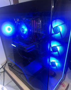 Pc Gaming Bundle: monitor, headset, mouse & keyboard included!