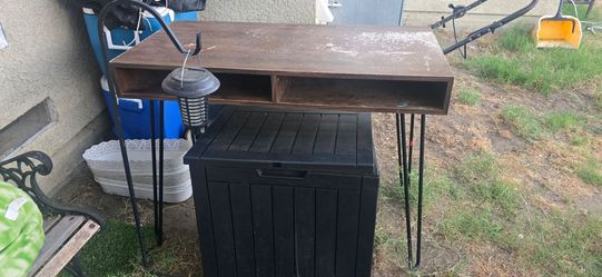 Desk
