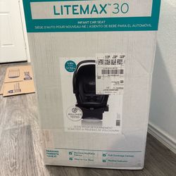 brand new in the box car seat never used