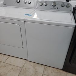 Whirlpool Washer And Dryer 
