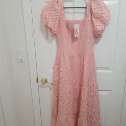 New size large pink dress with pockets