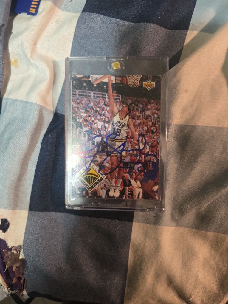 Autographed John stockton card