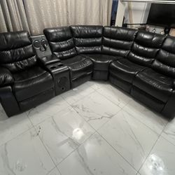 BLACK LEATHER RECLINER SECTIONAL 🖤 Speakers, Center Consoles