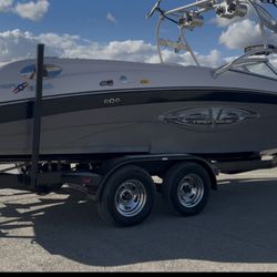 2005 Nautique 226 