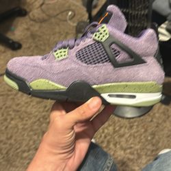 Women’s Air Jordan 4 Retro