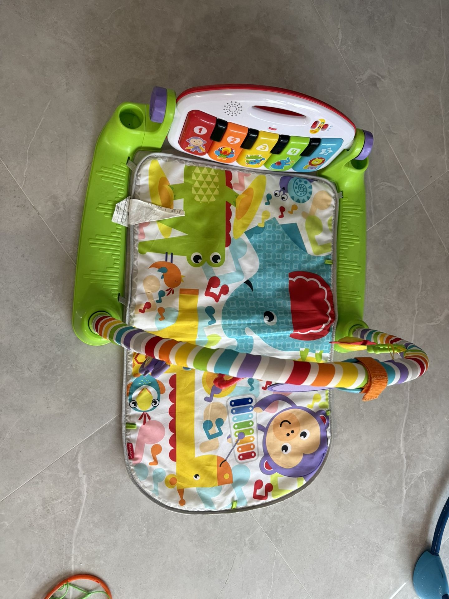 Baby Fisher Price Deluxe Kick & Play Piano Gym