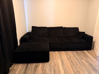 108" Modular Sectional Sofa / Couch- black - pretty much New