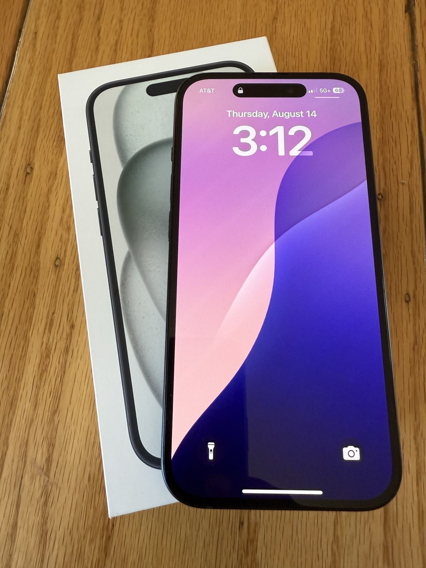 iPhone 15 AT&T with AppleCare