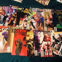 Bunddle of random DC marvel comics 