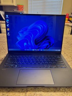 Asus zenbook 14