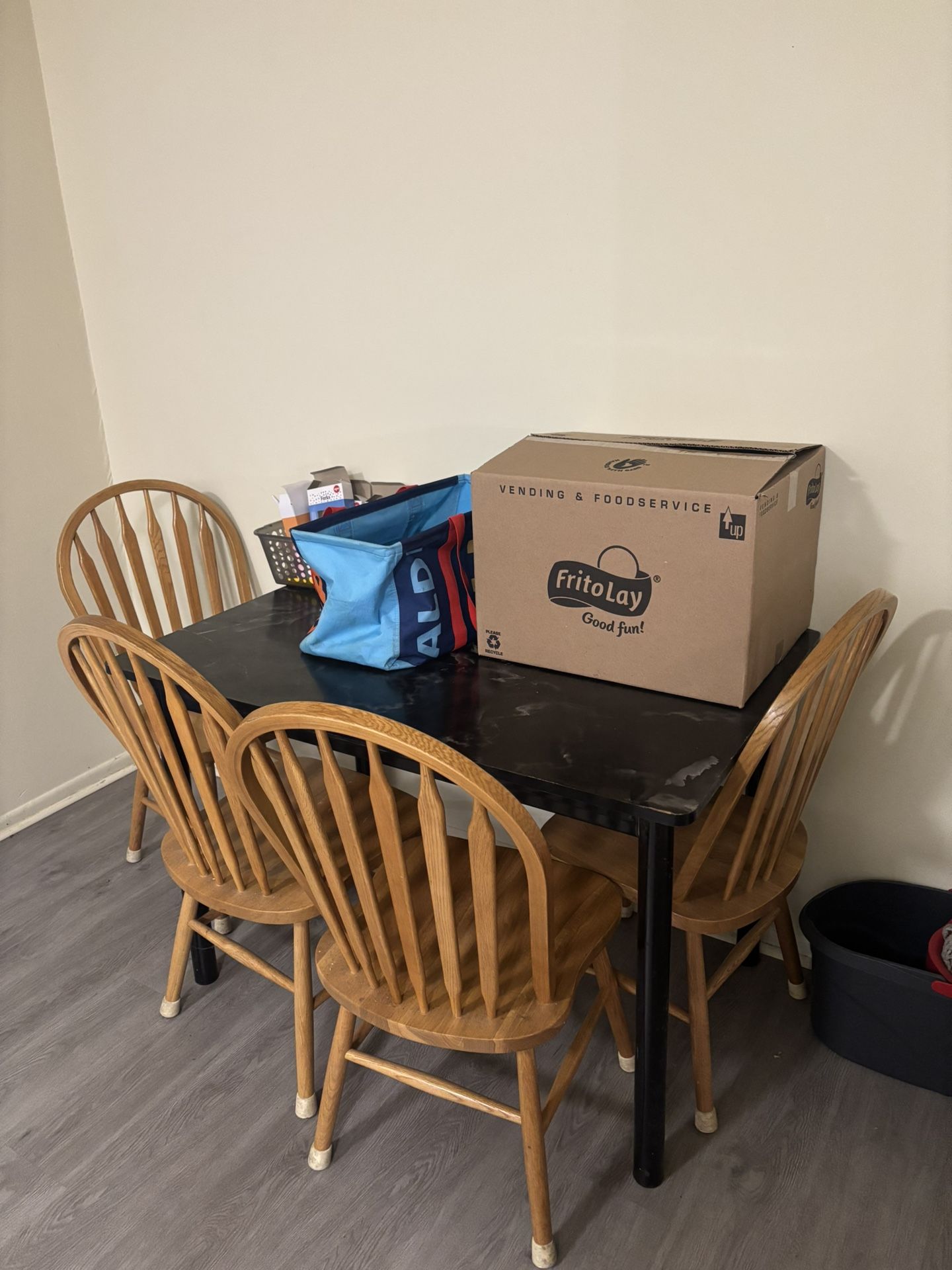 Kitchen Table Plus Chairs