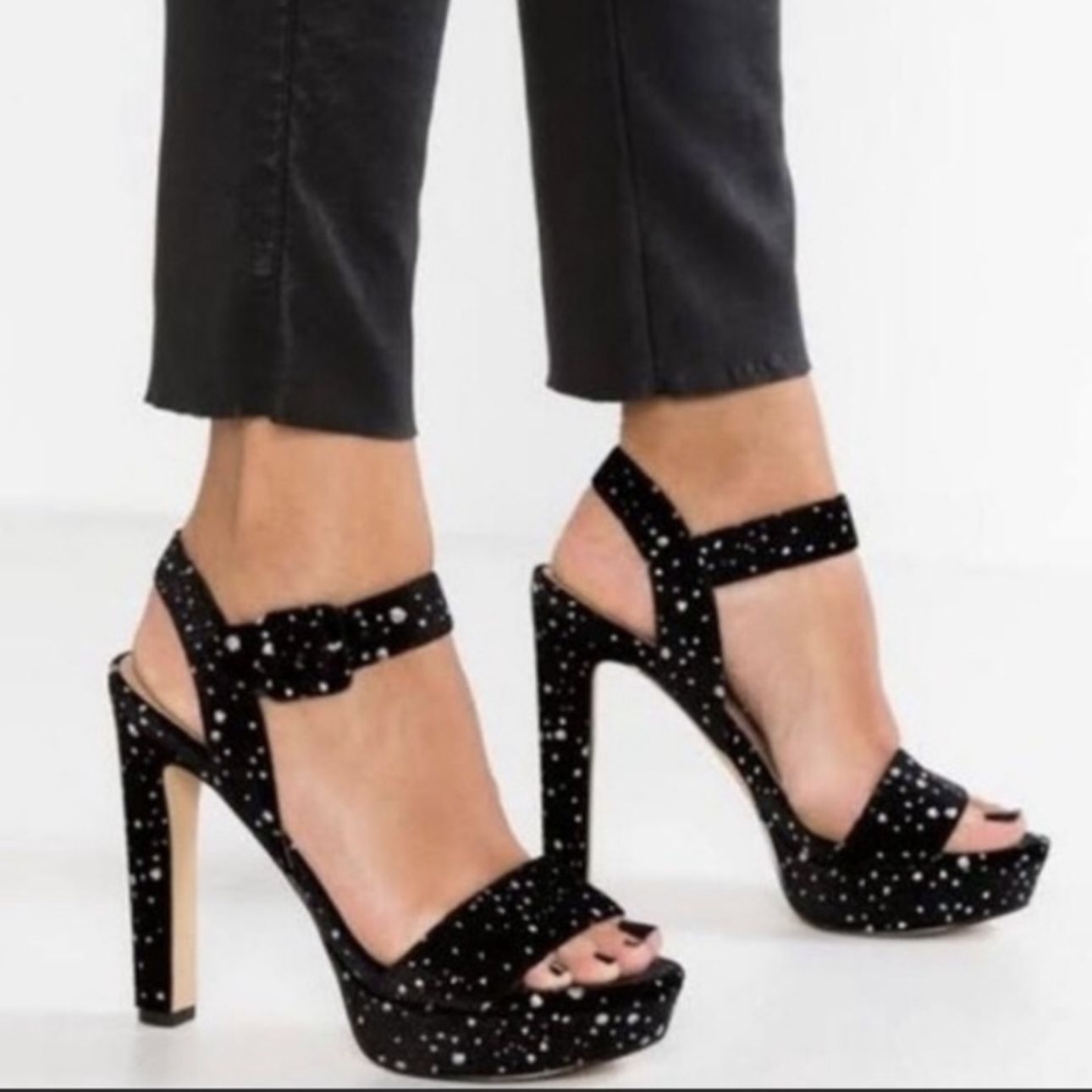 MADDEN GIRL Black Velvet Silver Glitter Dot Rolloo Night Out Platform Heels