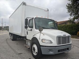 2014 Freightliner M2 106