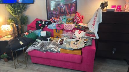 Clothing, accessories, bags, shoes, slides, sunglasses