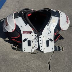 Douglas Mr D 2XL football Shoulder Pad USA  48-50 21-22