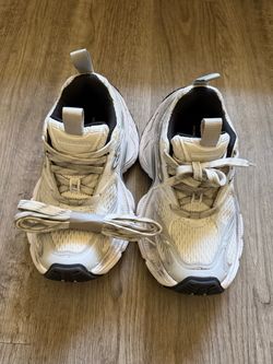 BALENCIAGA 6XL
