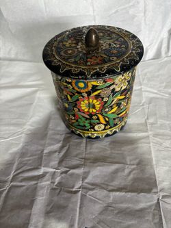 Vintage Made in Holland Metal Tin with Lid – Colorful Floral Design