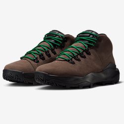 Nike Men Size 9 Cygnal Baroque Brown Black Boots Leather Comfort Waterproof New