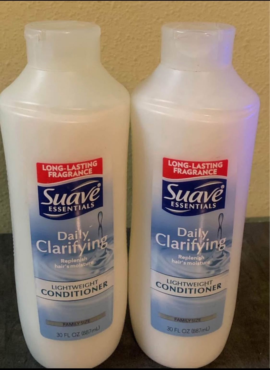 Suave Essentials Daily Clarifying Lightweight Conditioner