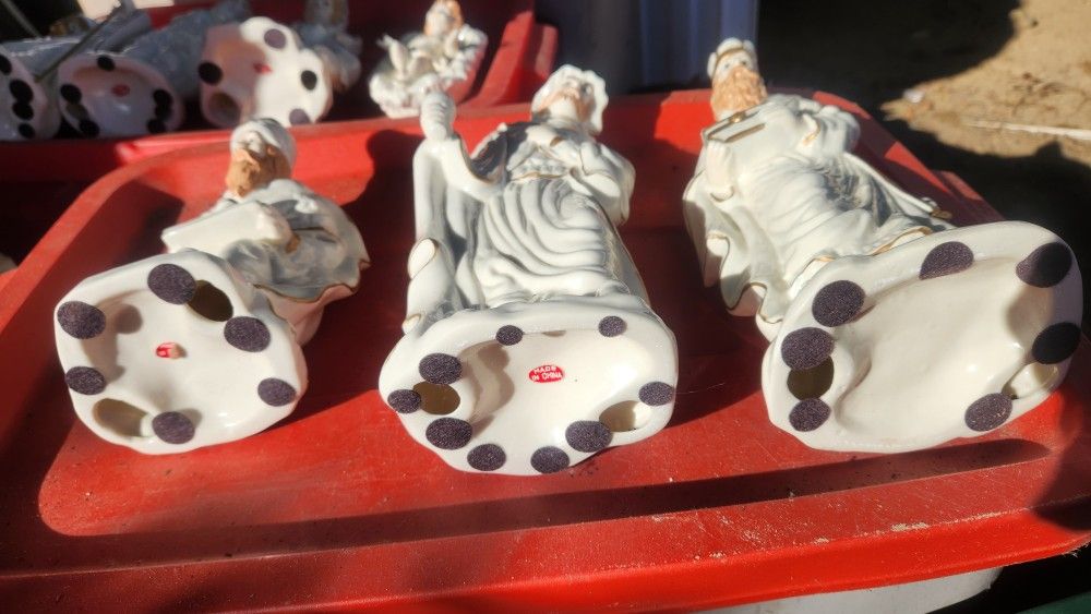Large Nativity Pieces