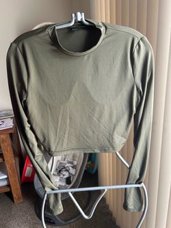 Olive Green Long Sleeve Crop Top