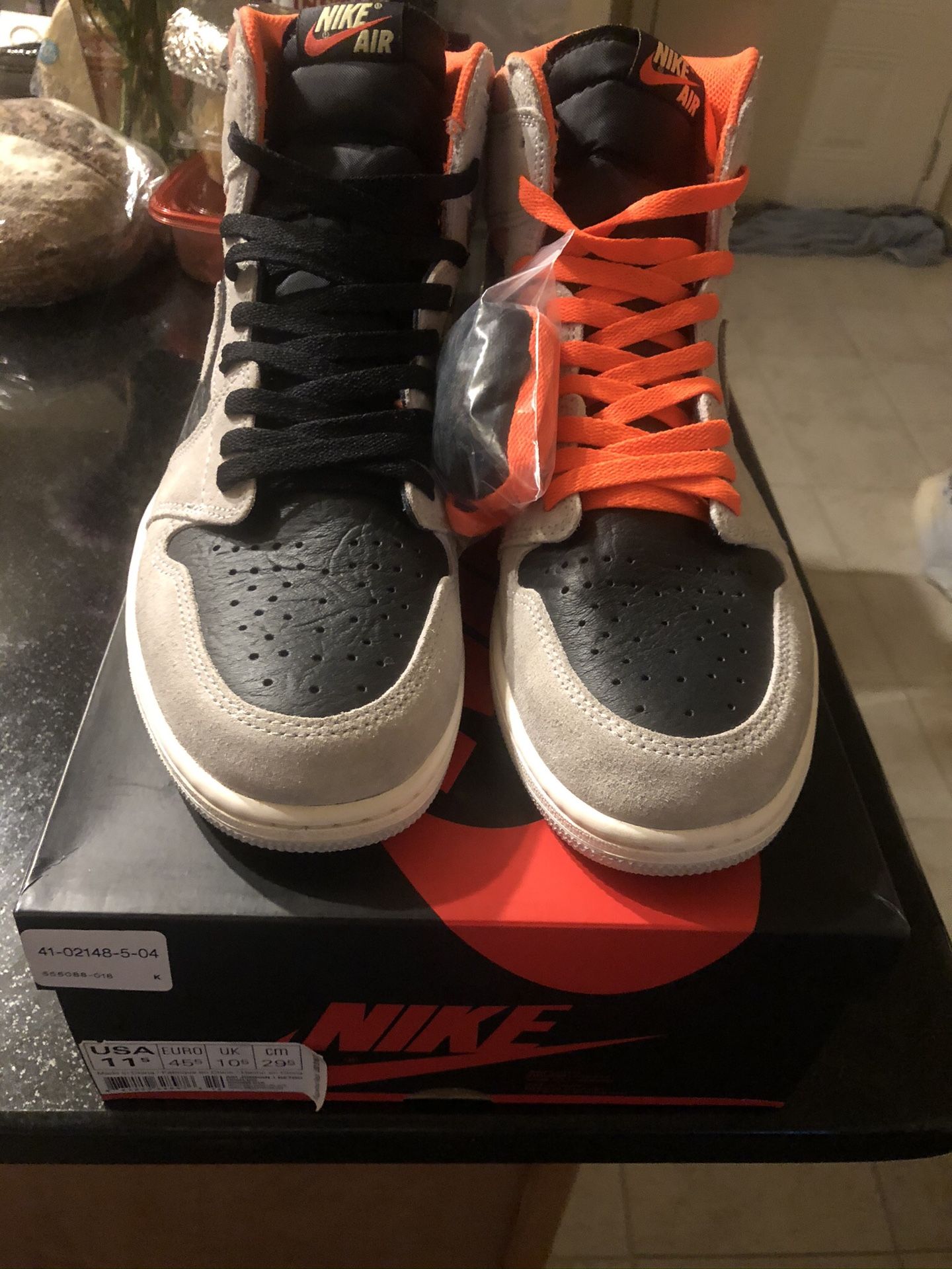 Retro 1 neutral grey size 11.5 super clean og all