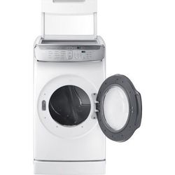 LIKE NEW - SAMSUNG STEAM FRONT LOAD FLEX DRY GAS DRYER WITH PEDESTAL IN WHITE