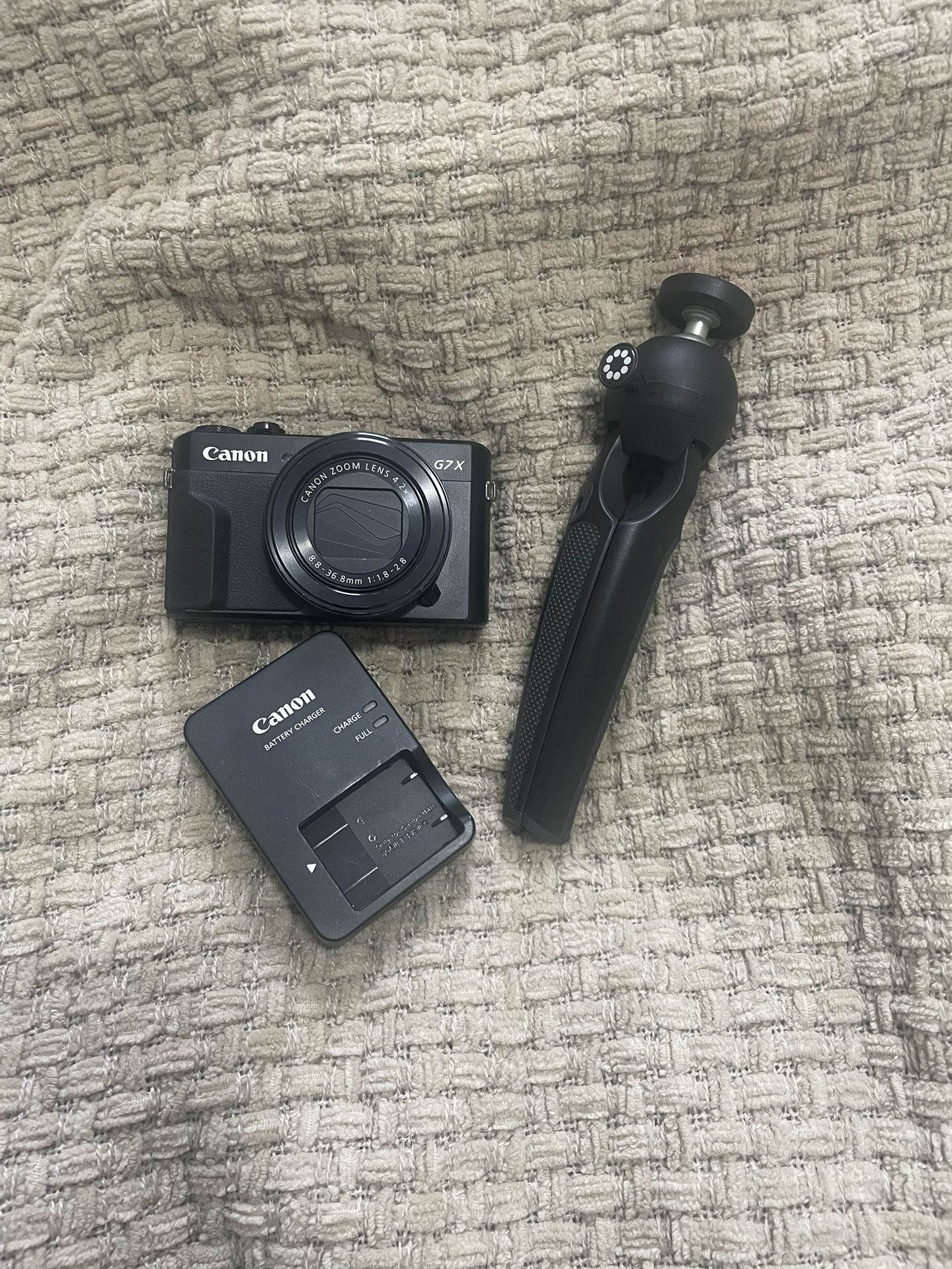 Canon PowerShot G7x Mark II