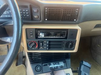 1988 BMW 5-Series 528e Sedan