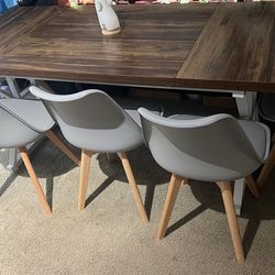 Nice Table and 6 chairs