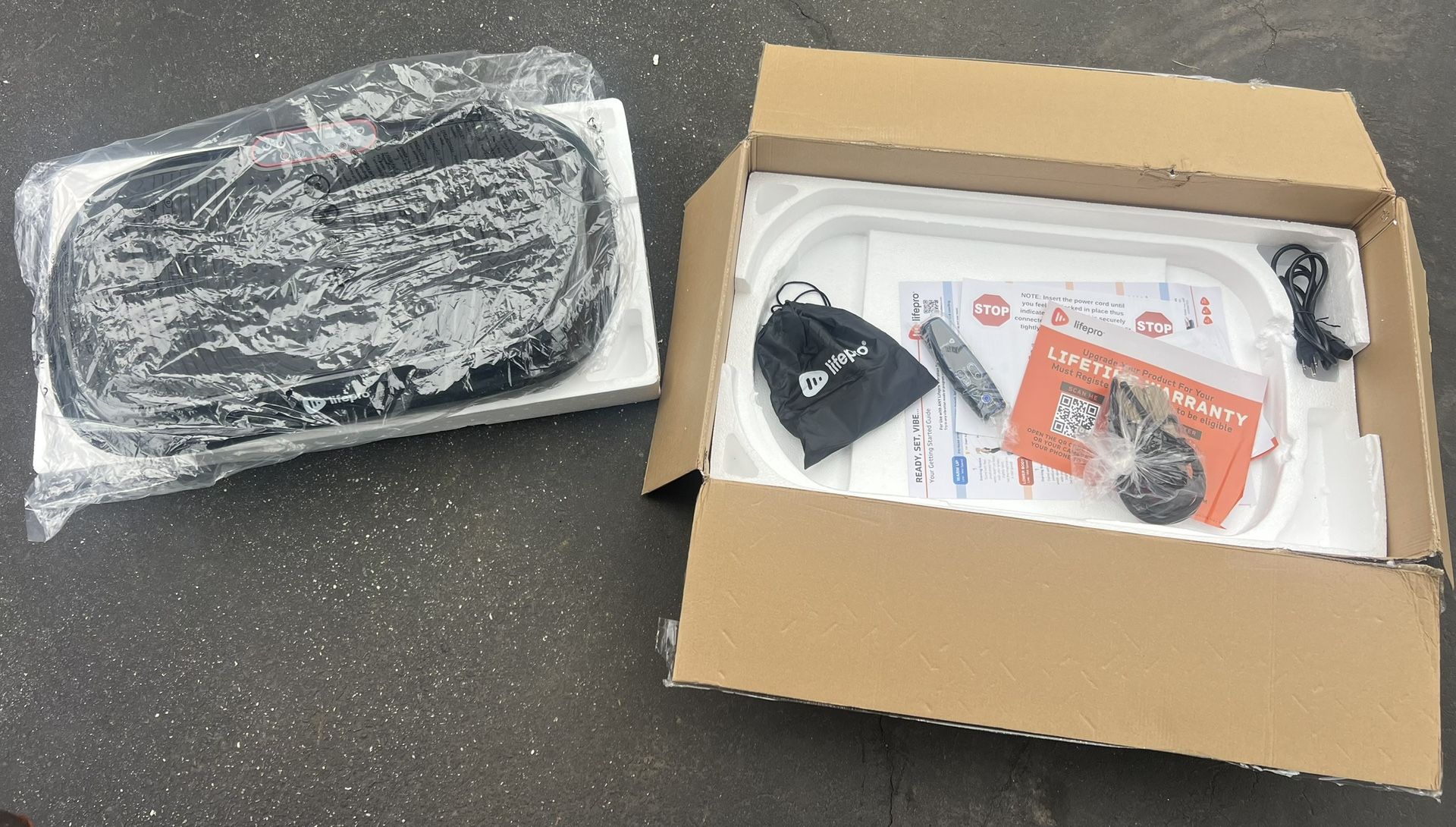 LIFEPRO WAIVER VIBRATION PLATE