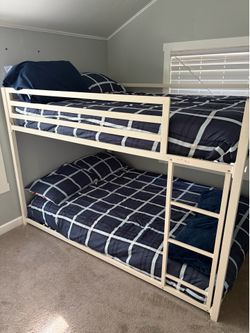 Full size bunk and mattress