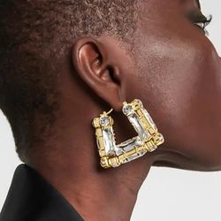 Iamdoyleyboutique Color:gold Crystal Hoop Earrings :Shape/pattern :Geometric