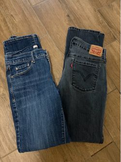 Women’s Levi’s Jeans