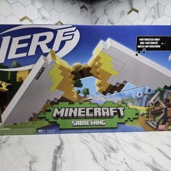 NERF Minecraft Sabrewing Motorized Blaster Bow 8 Elite Darts & Dart Clip New