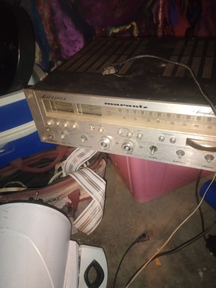 Marantz Reciever