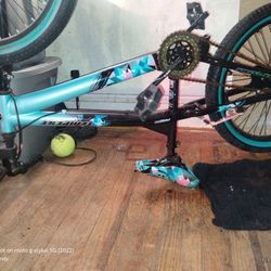 20 20 Inch Truck Bikes By Kent 