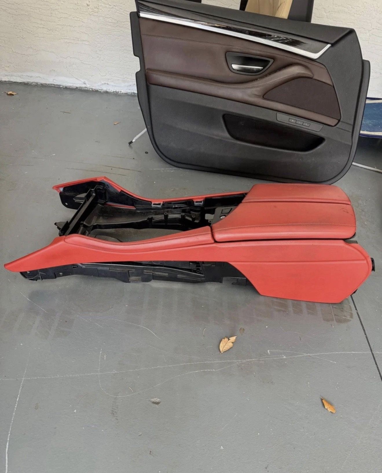 BMW F10 M5 Sakhir Orange Red Center Console