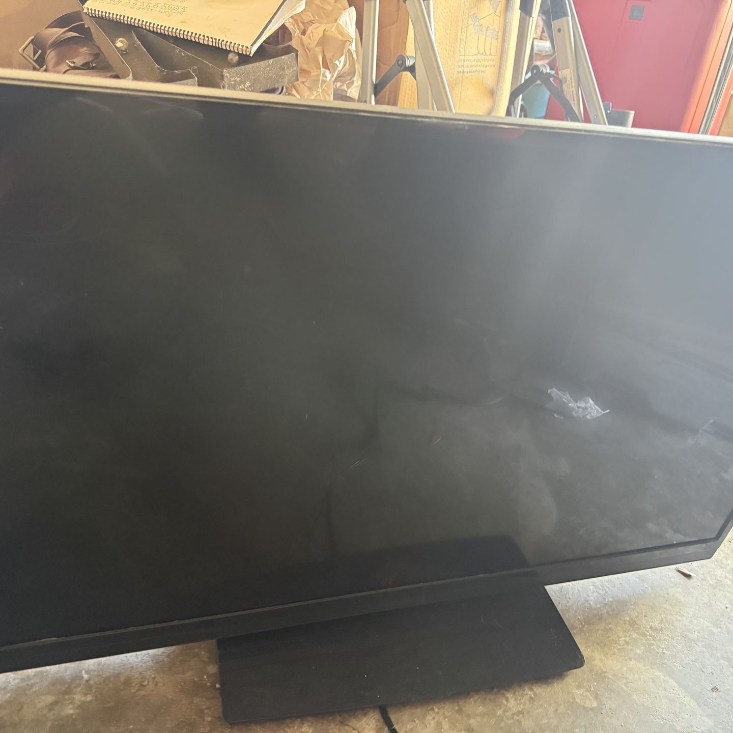 40 inch insignia TV