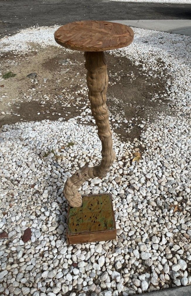 Wooden Branch For Event With A Box For Flowers